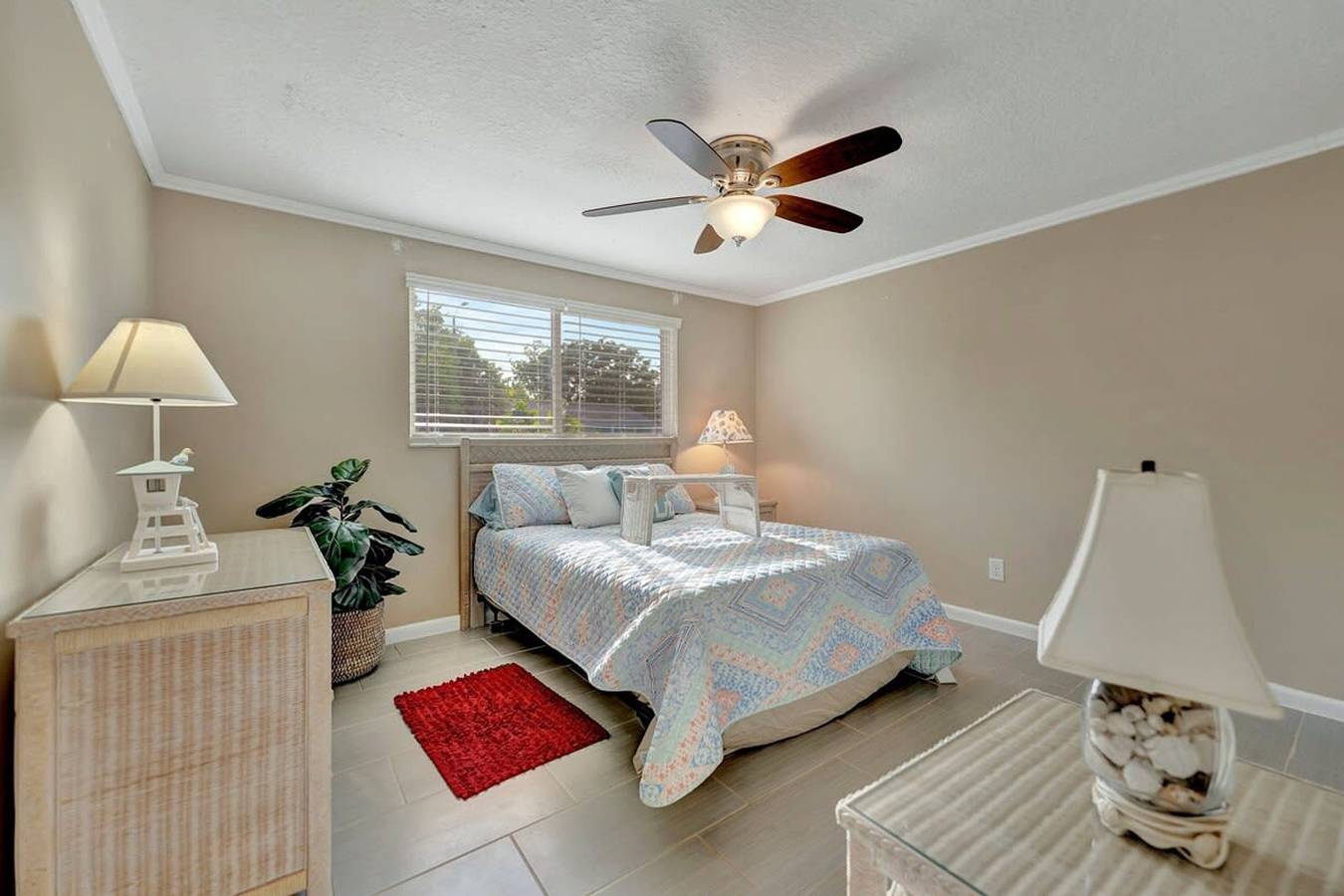 The Tarpon Treasure - Family Home 5 mins to beach in Tarpon Springs, Pinellas County