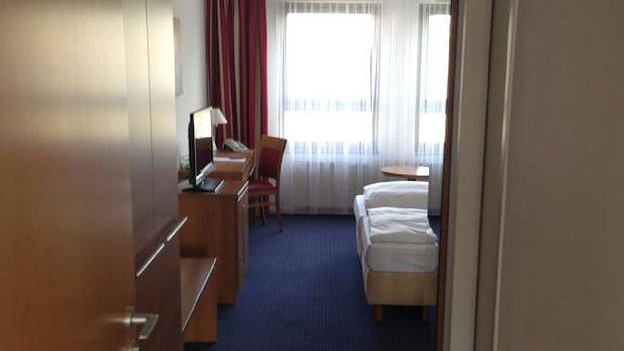 Suite für 3 Personen in Reutlingen in Reutlingen, Neckar-Alb