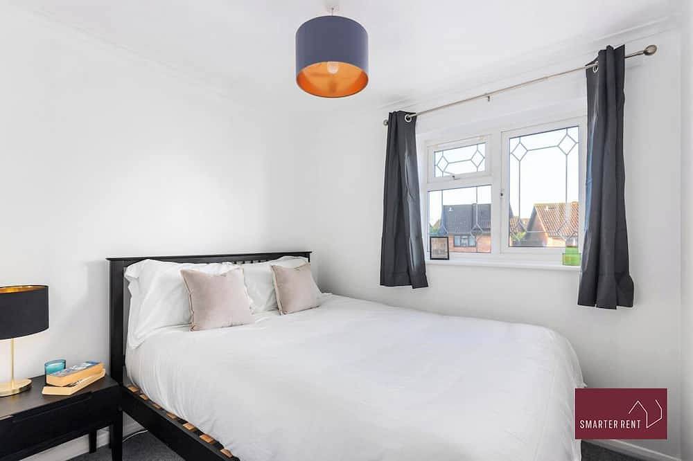 Apartamento entero, Guildford - Two Bed House in Guildford, Surrey