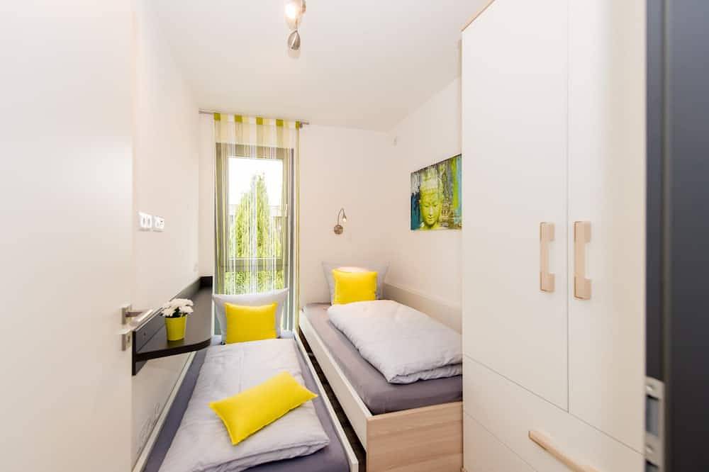 Ganze Wohnung, Design-Wohnung für 3-5 Personen mit Süd-Loggia und Gartenblick. Nähe Badesee! in Bensheim, Bergstraße