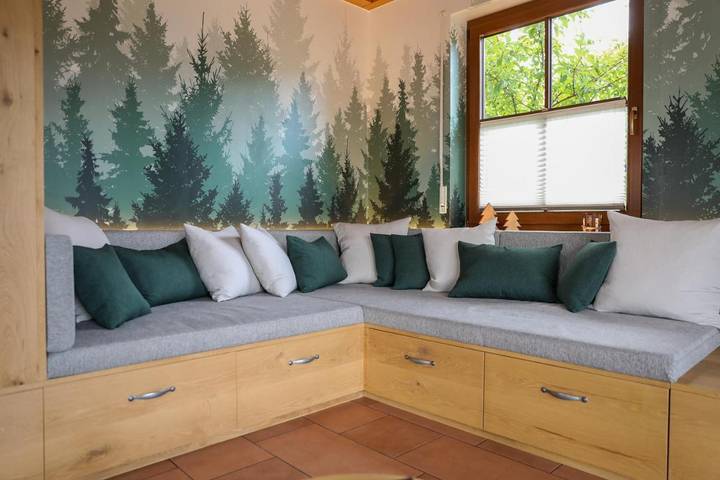 Ferienhaus für 7 Personen, mit Garten und Sauna sowie Whirlpool, kinderfreundlich in Mittlerer Schwarzwald - 2
