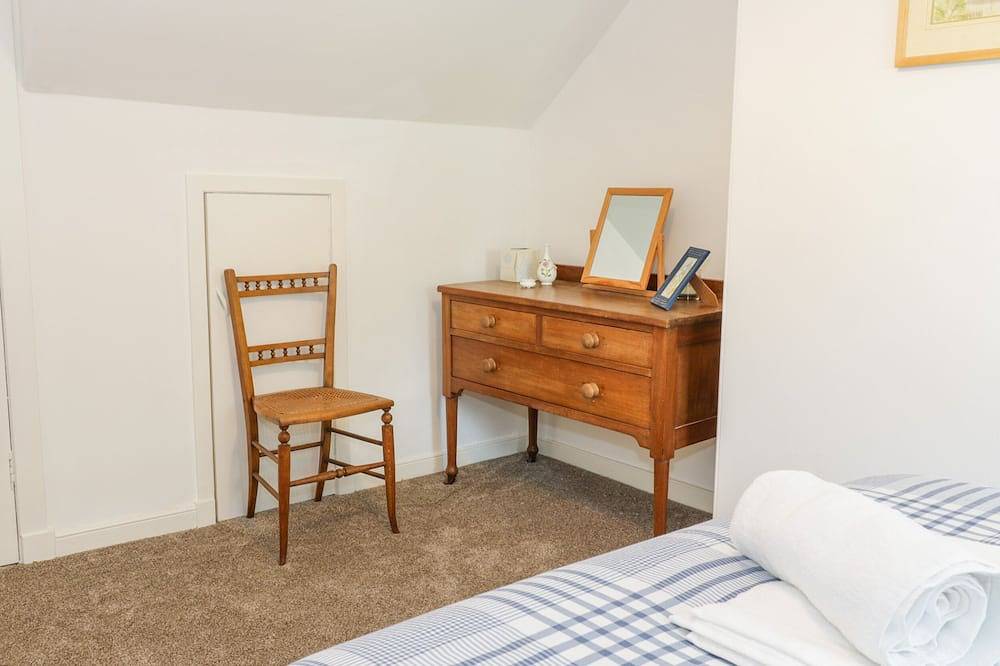 Daisy Cottage, pet friendly in Moffat in Moffat, Dumfries and Galloway