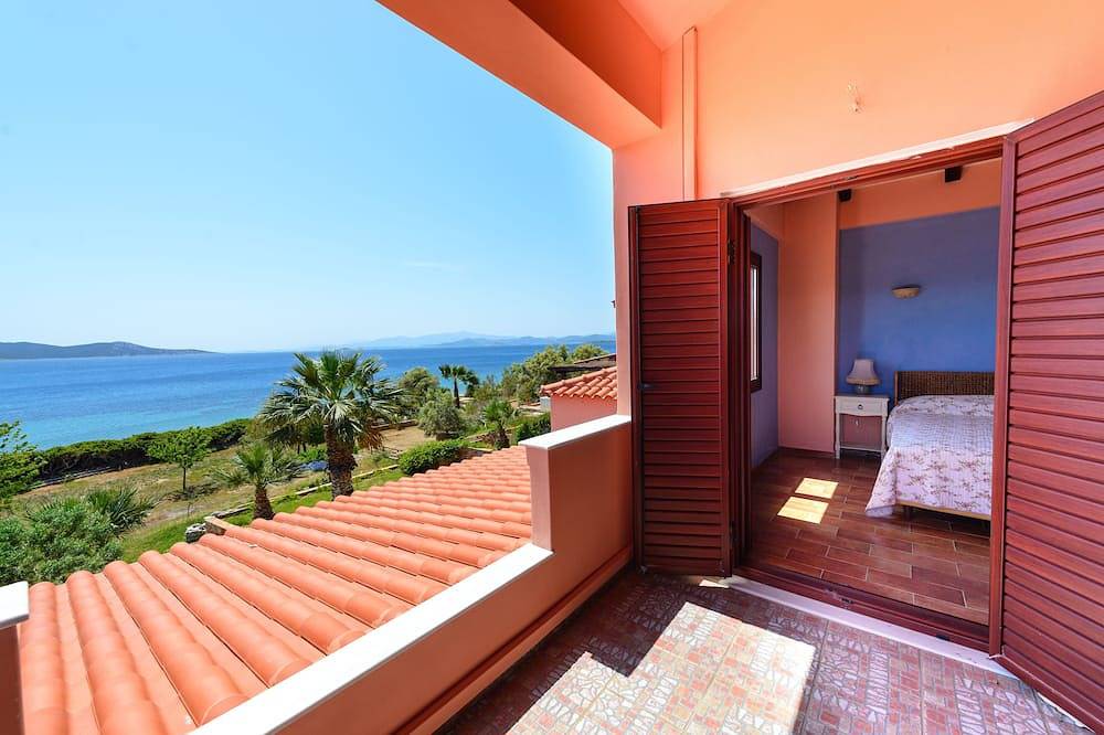 Eine Villa direkt am Strand in Euböa