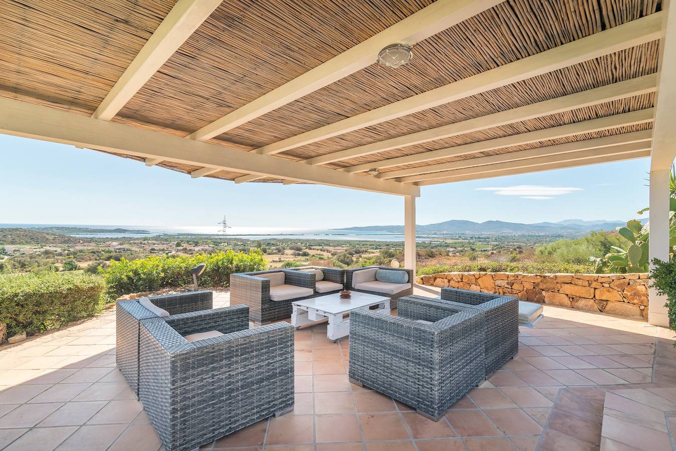 Ganze Wohnung, Ferienwohnung "3 La Cinta" mit Gemeinschaftspool, Privatem Whirlpool und Wlan in Lu Fraili di Sopra, San Teodoro