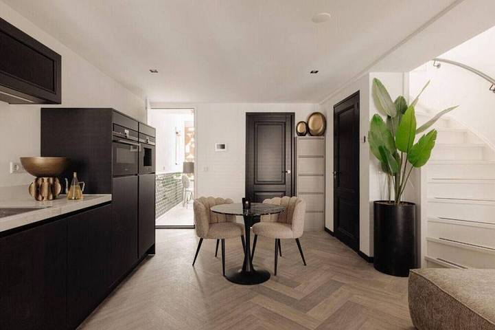 Vakantieappartement voor 4 personen, met balkon in Amsterdam Zuid