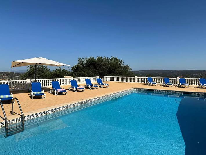 Casa rural para 10 personas, con jardín y piscina en Paderne