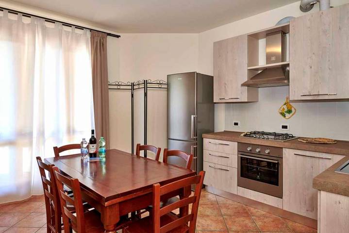 Ferienwohnung für 4 Personen, mit Garten und Pool in Costermano - 2