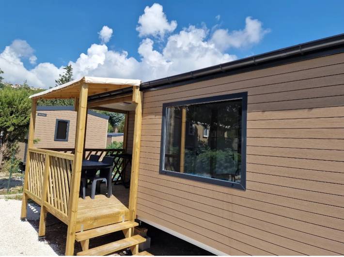 Camping pour 4 personnes, avec piscine et terrasse à Mandelieu-la-Napoule - 3