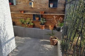 Location de vacances pour 6 personnes, avec balcon et jacuzzi à Allauch