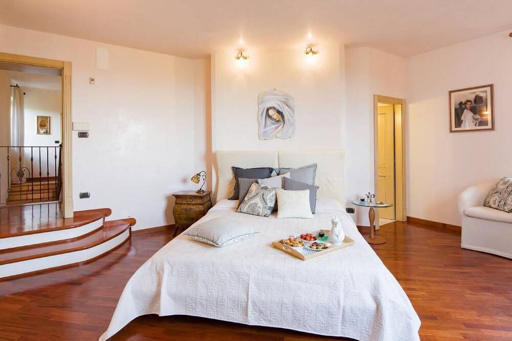 Geheel appartement, Wunderschöne Wohnung in Cortona mit Großer Terrasse in Cegliolo, Cortona