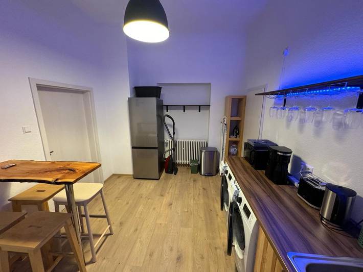 Ferienwohnung für 12 Personen, mit Ausblick und Balkon in Karlsruhe - 4