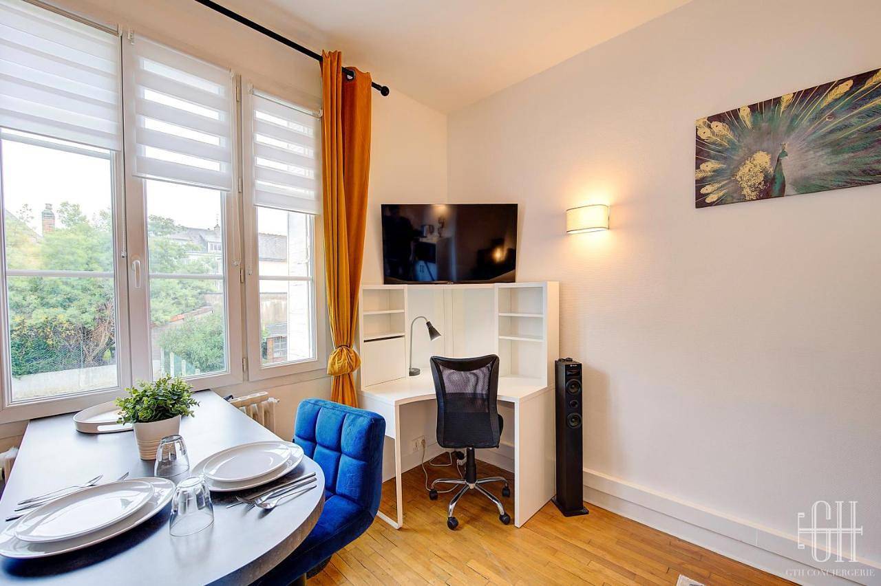 Appartement entier, L'Agapanthe - Proche Gare in Saint-Pierre-des-Corps, Région de Tours
