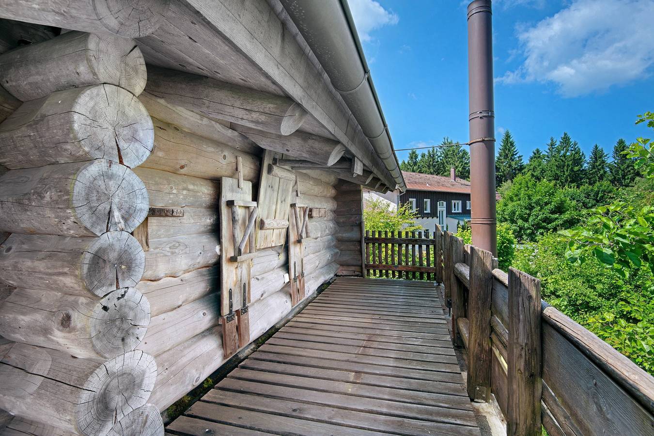 Chalet 'Tiny Hideaway' met bergzicht, privéterras en eigen tuin, foto 13
