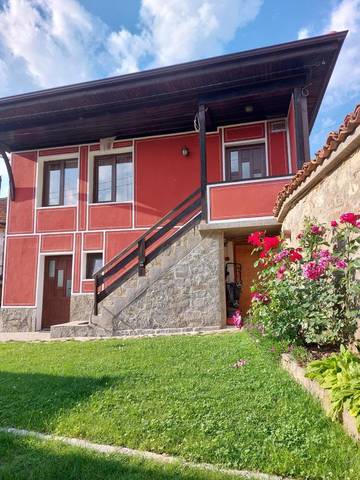 Maison d’hôte pour 2 personnes, avec jardin à Koprivchtitsa