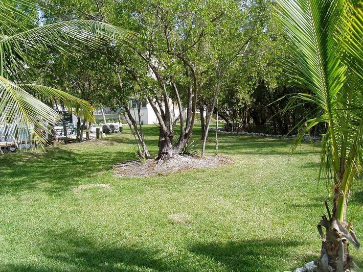 Vacation rental for 2 people, with balcony and pool in Islamorada