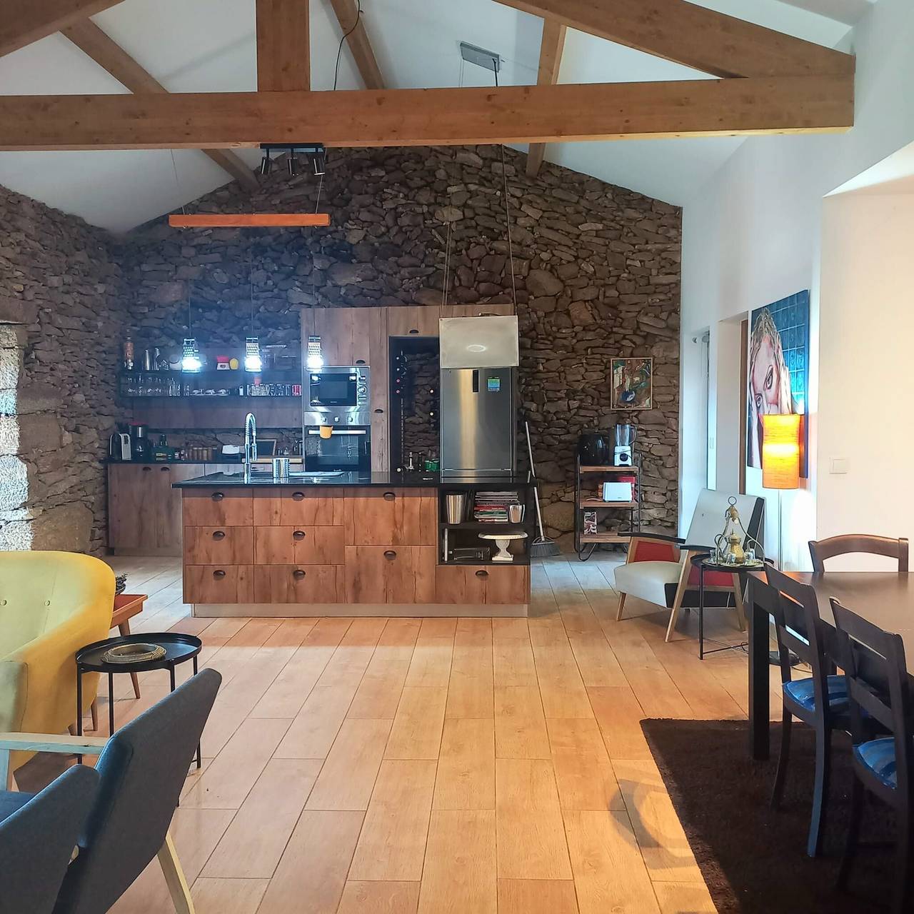 Casa de vacaciones 'Casas Coração' con vistas a la montaña, Wi-Fi y aire acondicionado in Codeçoso, Distrito de Braga