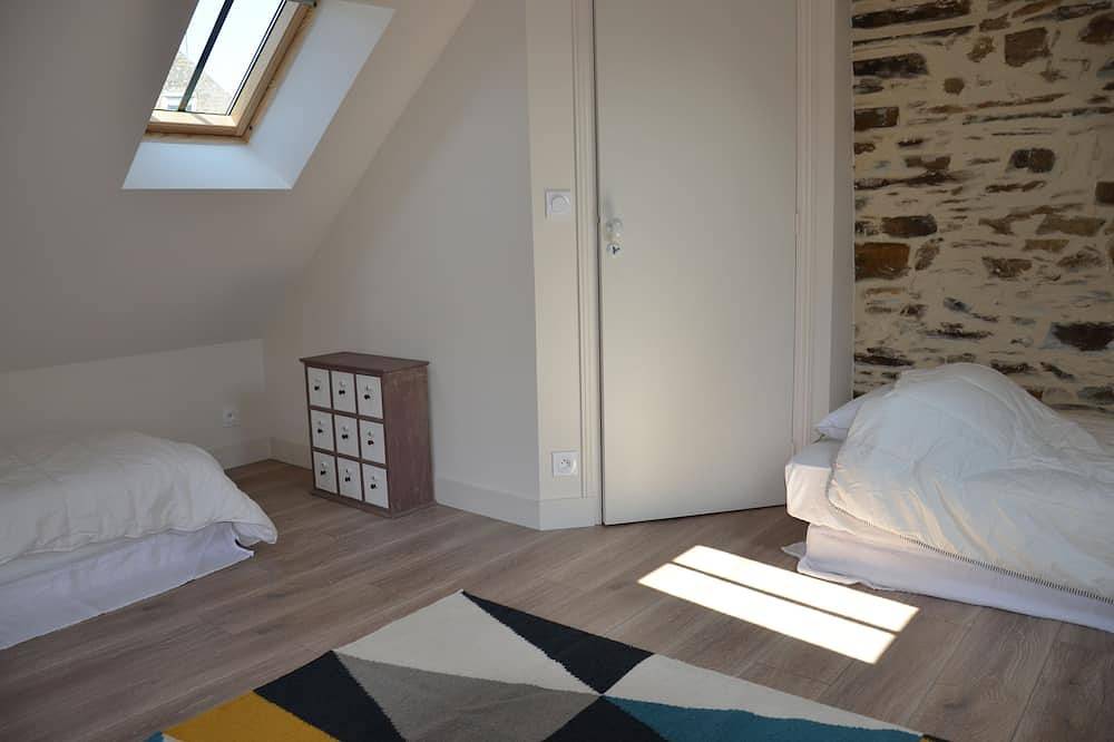 Le Clos Bretteville , Vivez a la campagne, a proximité d'un Château ancien ! in Sainte-Honorine-du-Fay, Région de Caen