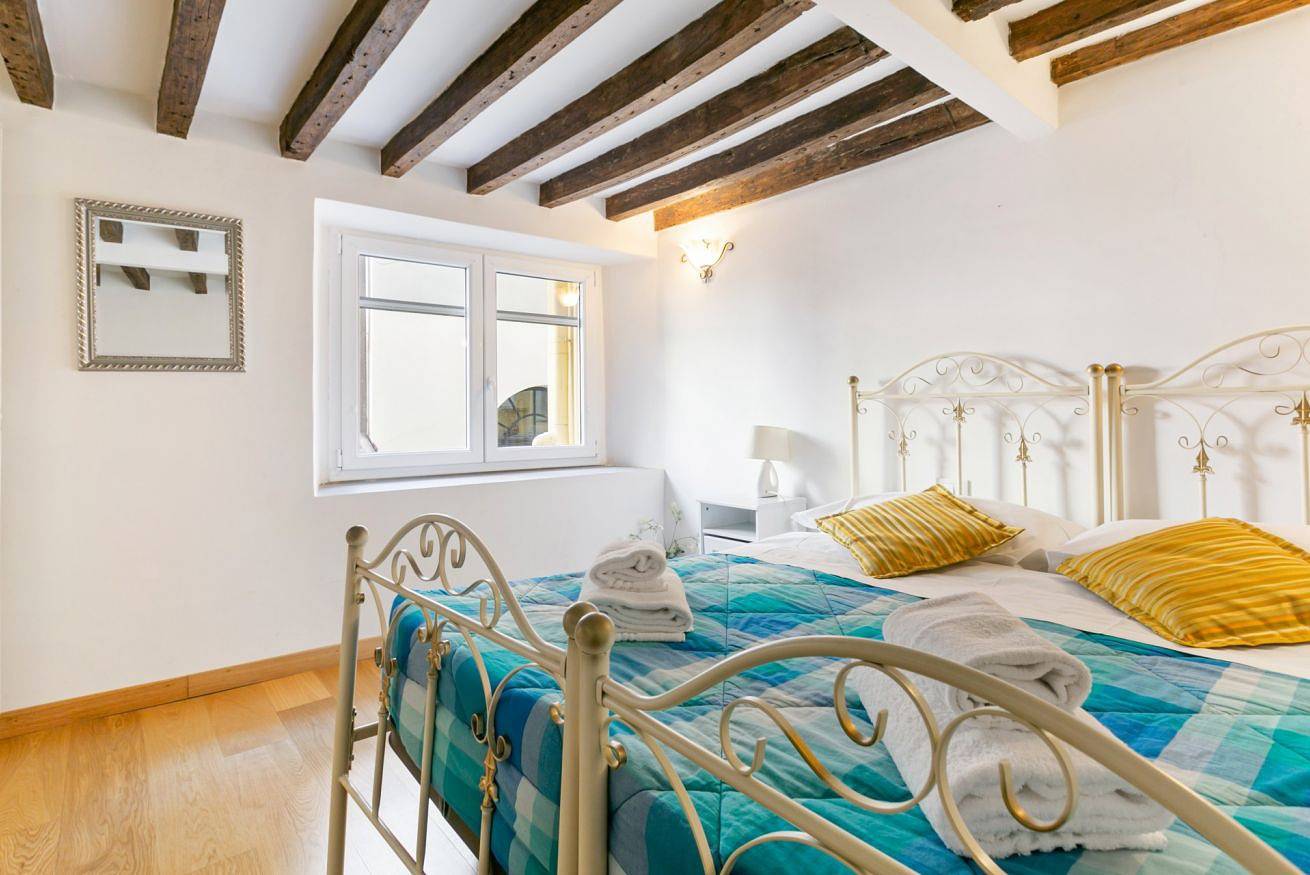 Entire apartment, Giardino Bardini Cozy Apartment in Florence city center, Florence