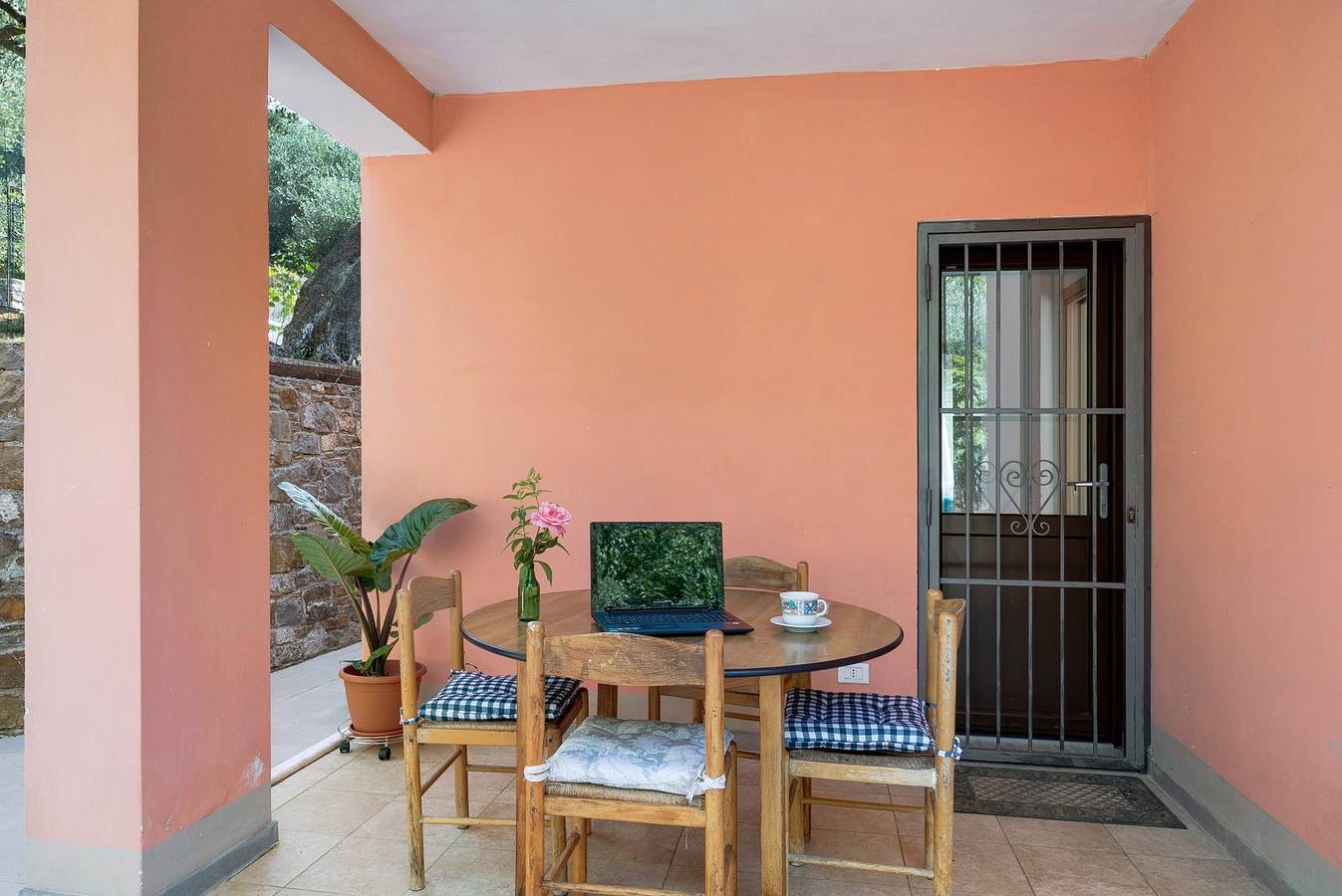 Appartamento "Casa Taggiasca" con Giardino & Wi-Fi in Comune di Diano Marina, Riviera di Ponente