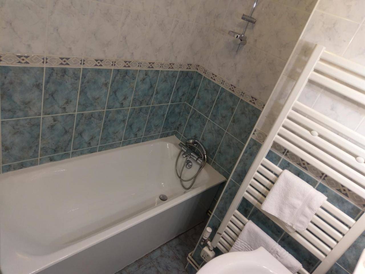 Double Room in Corbigny, Parc naturel régional du Morvan