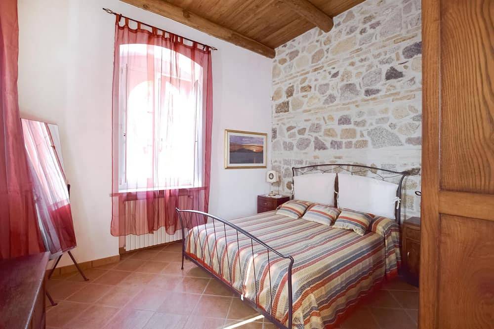 Splendida casa con 4 camere da letto a. in Satriano, Provincia di Catanzaro