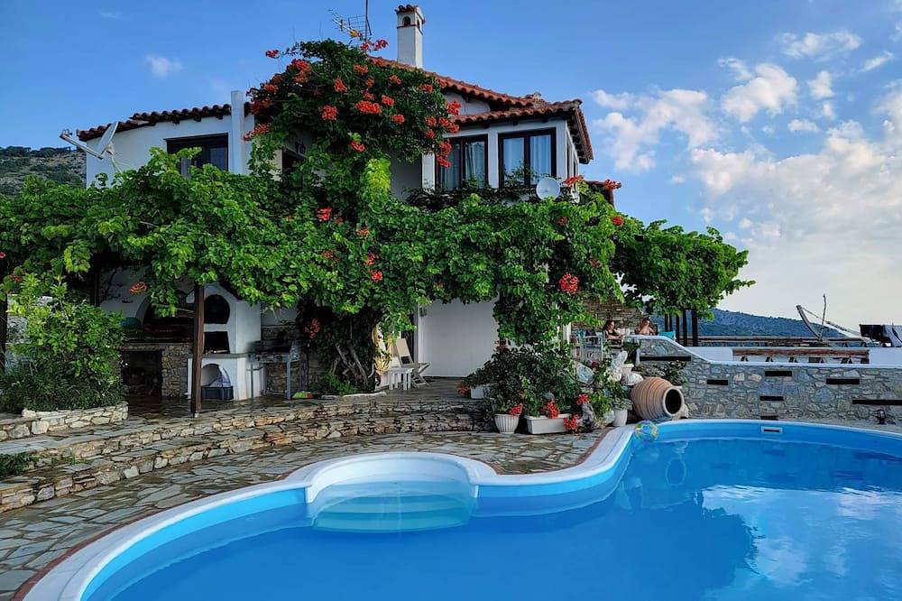 Casa vacanza a Sporadi a partire da 391€ a notte