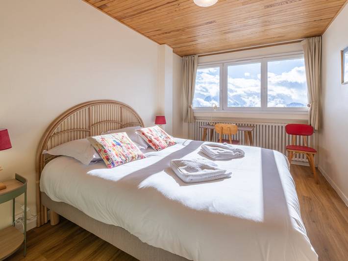Apartamento entero, Apartamento familiar renovado con WIFI y balcón en Vieil Alpe in Huez, Parque Nacional de los Ecrins