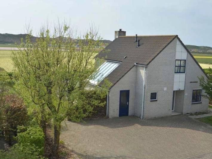 Ferienhaus für 9 Personen, mit Terrasse und Garten sowie Pool und Sauna