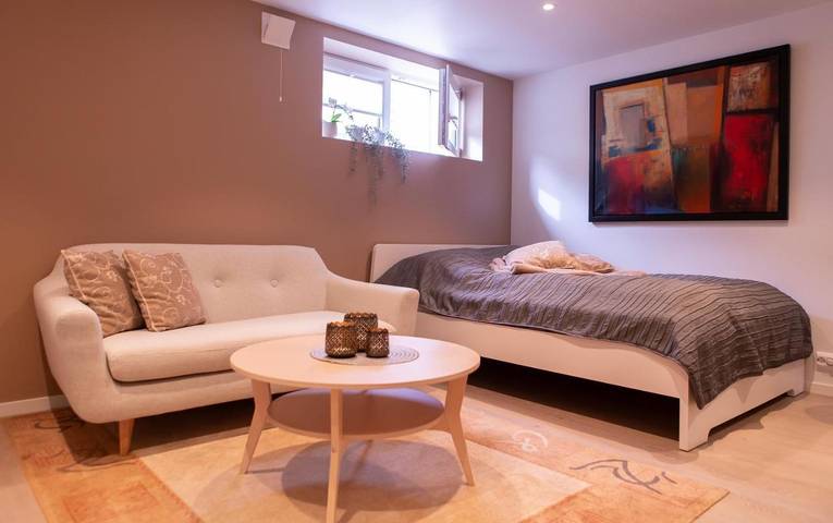 Ferienwohnung für 2 Personen, mit Terrasse und Garten - 1