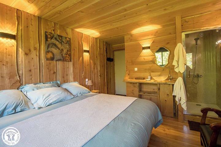 Location de vacances pour 8 personnes, avec balcon et jardin à Orcival (Puy-de-Dôme) - 2