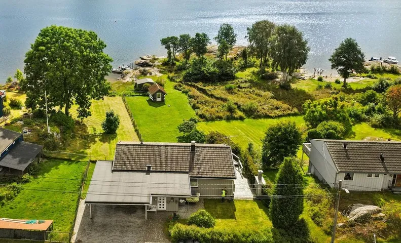 Ferienhaus für 11 Personen, mit Sauna und Ausblick sowie Terrasse und Garten - 1