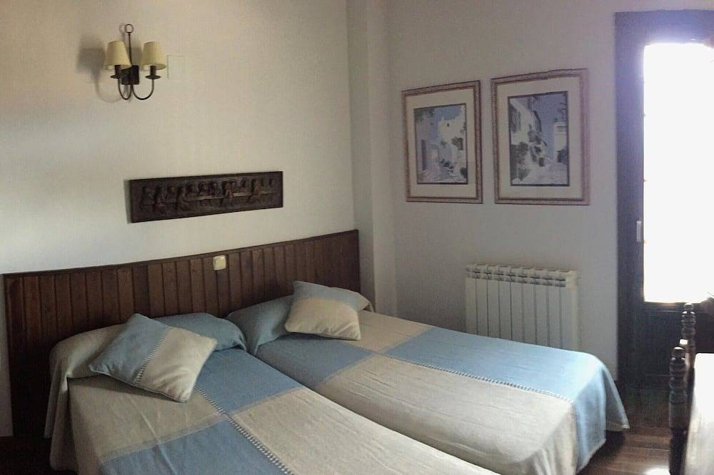 Duplex in Badaguás, Jaca - New! in Jaca, Spanish Pyrenees