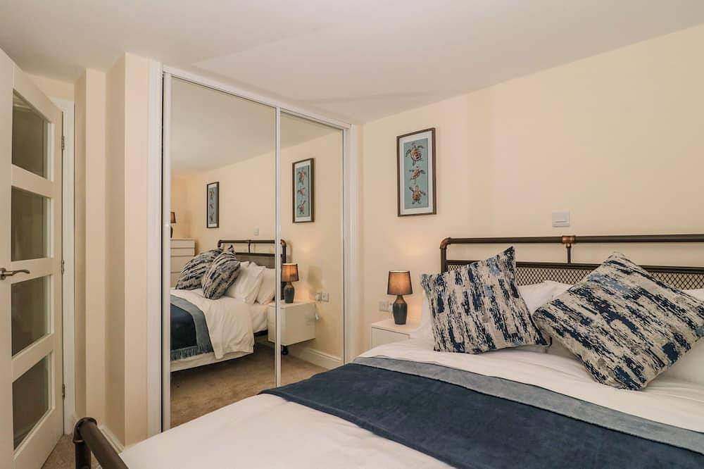 Minime, pet friendly, with a garden in Weston-Super-Mare in Weston-Super-Mare, North Somerset