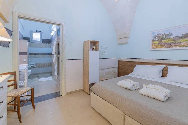 Location de vacances pour 4 personnes, avec jardin à Erchie - 2