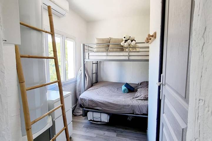 Location de vacances pour 6 personnes, avec jardin à Le Luc - 4