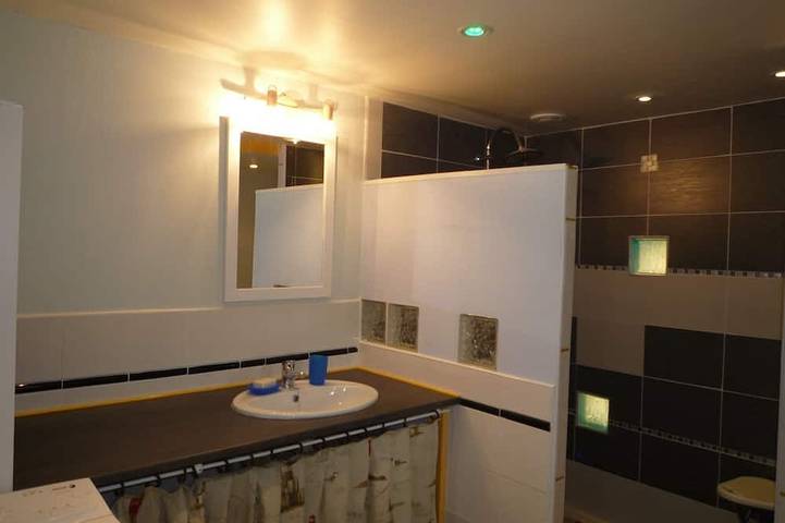 Gîte pour 4 personnes, avec jardin à Riec-sur-Bélon - 4