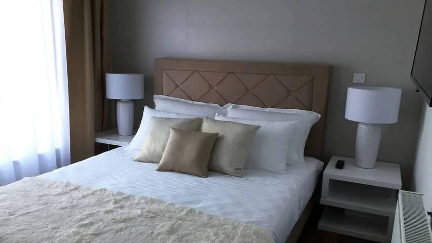 Villa für 8 Personen, mit Pool und Garten in Marina - 4