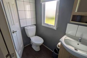 Static Caravan for 6 People in Towyn, Conwy region, Photo 2