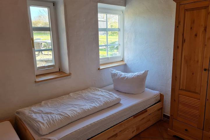 Cottage für 7 Personen, mit Terrasse und Garten in Middelhagen - 3