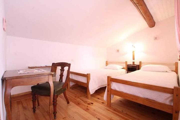 Chambre d’hôte pour 4 personnes, avec jardin à Polignac - 3