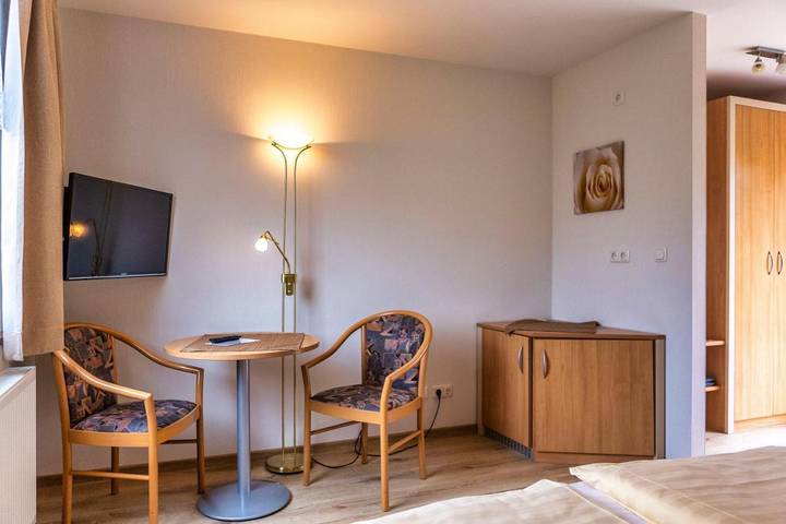 Hotel für 2 Personen, mit Terrasse und Garten sowie Pool und Sauna in Plau am See - 4