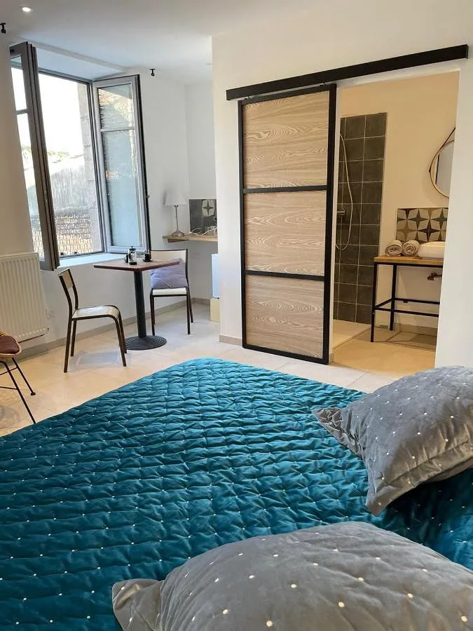 Chambre d’hôte pour 2 personnes, avec vue et terrasse - 1