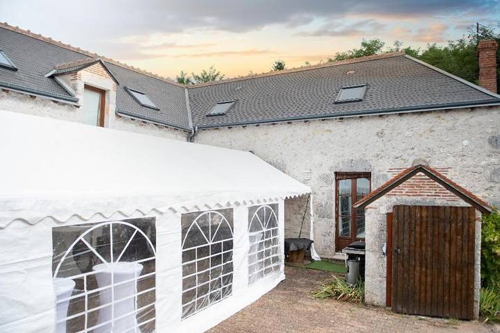Maison d’hôte pour 30 personnes, avec Terrasse et Jardin à Beaugency