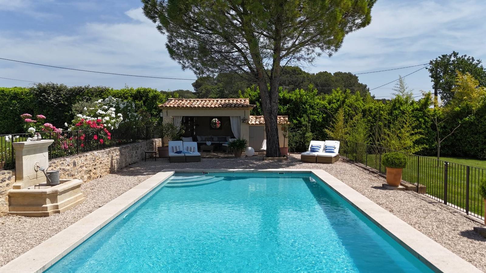 Gîte les olivandes avec piscine in Saint-Cannat, Région d'Aix-en-Provence