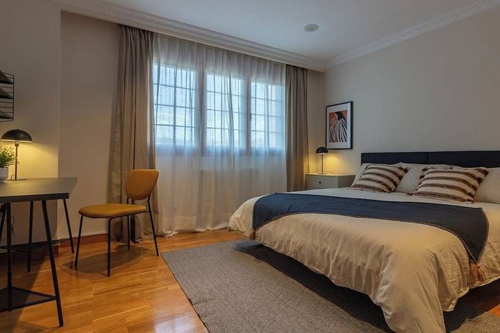 Appartement entier, Ah Delux3Rooms Campus Milán. in Oviedo, Chaîne Cantabrique