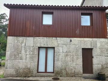 Gîte pour 4 personnes, avec terrasse à Cabril