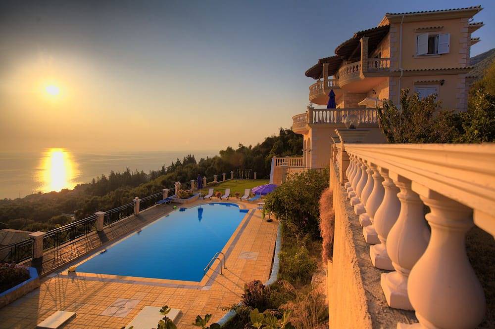 Einzigartiges Angebot vom 29. Juli bis 05. August in Paramonas, Korfu