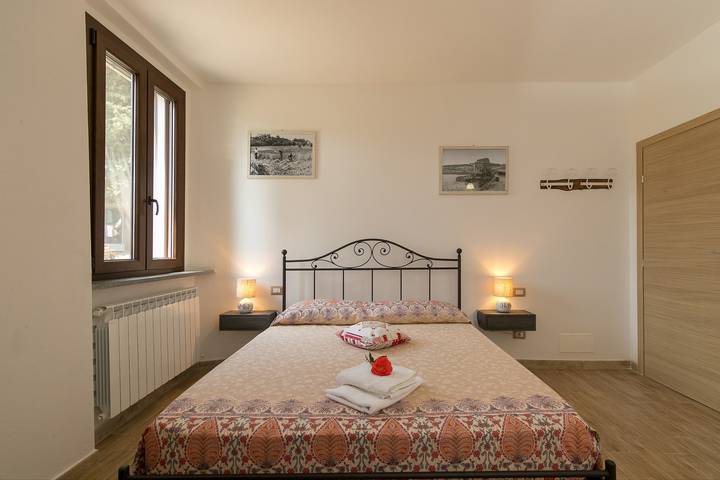Agriturismo'Villa Adelmo' con piscina esclusiva privata, terrazza privata e Wi-Fi in Pomarance, Riserva Naturale di Monterufoli
