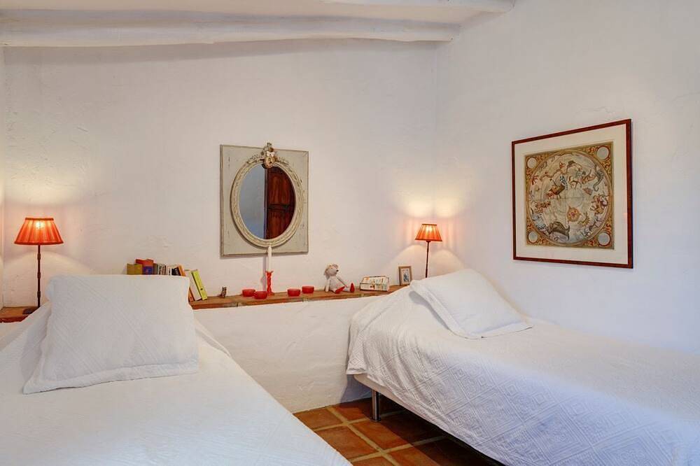 Cortijo Maria Camila in Canillas de Aceituno, Málaga Province