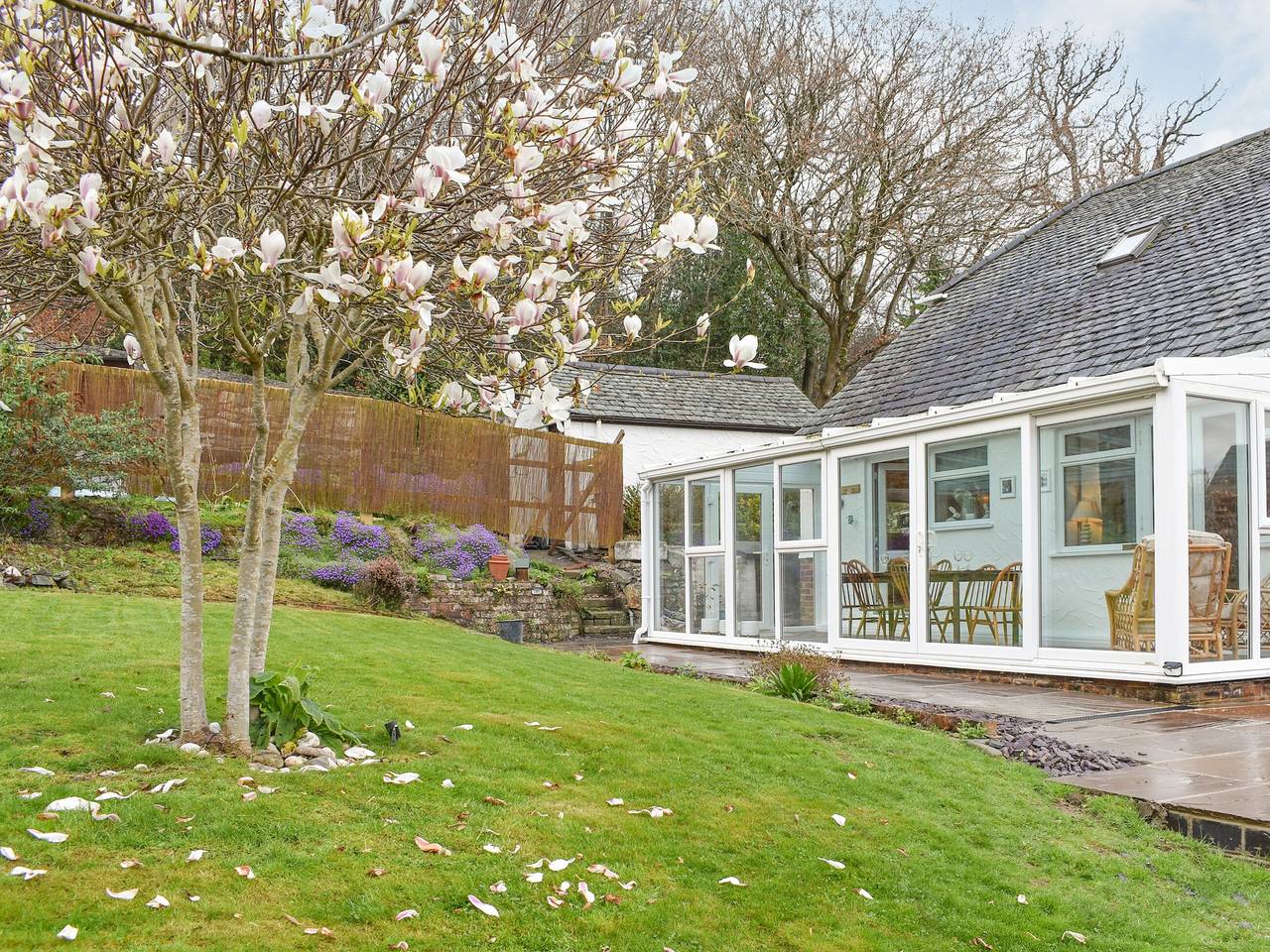 Willow Cottage in Conwy, Snowdonia